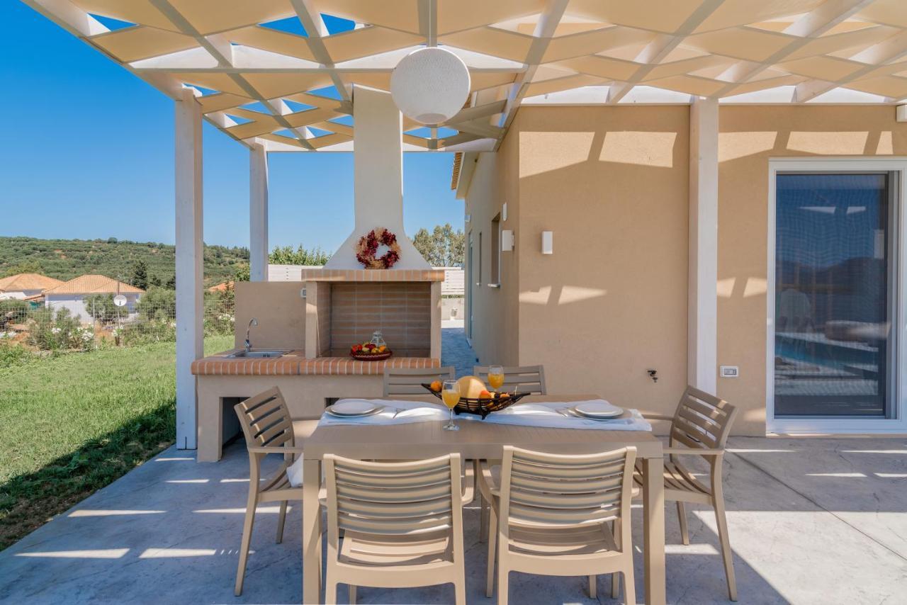 Spartakos Luxury Villa 2 Koukounaria Exterior photo