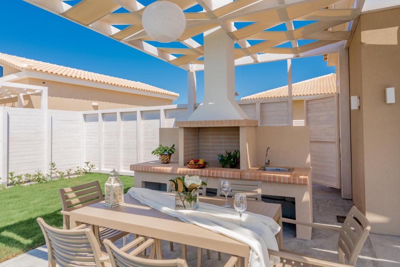 Spartakos Luxury Villa 2 Koukounaria Exterior photo