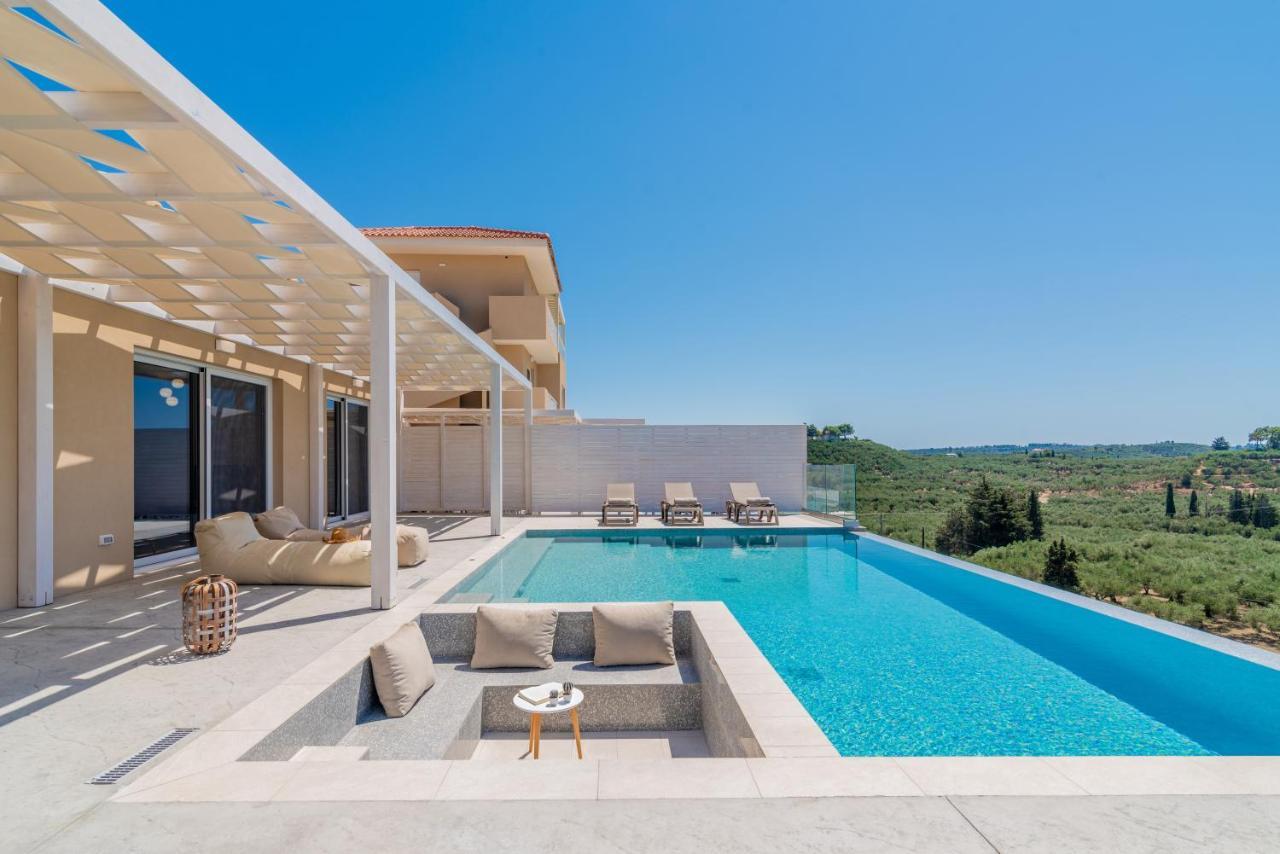 Spartakos Luxury Villa 2 Koukounaria Exterior photo
